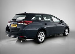 Toyota Auris_Touring_Sports