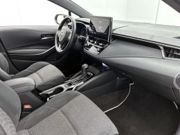 Toyota Corolla_Touring_Sports