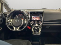 Toyota Verso-S