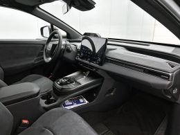 Toyota C-HR+