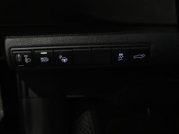 Toyota Corolla_Touring_Sports