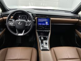 Lexus LBX