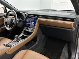 Lexus LBX