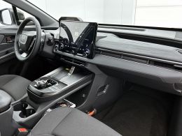 Toyota C-HR+