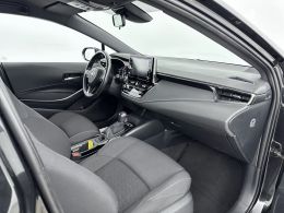 Toyota Corolla_Touring_Sports