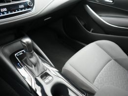 Toyota Corolla_Touring_Sports