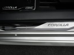 Toyota Corolla_Touring_Sports