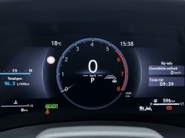 Lexus LBX