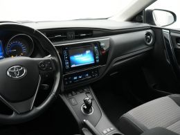 Toyota Auris_Touring_Sports