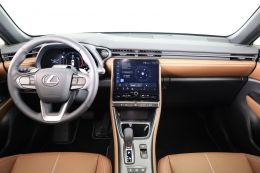 Lexus LBX