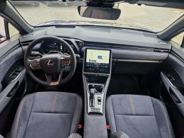 Lexus LBX