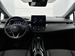 Toyota Corolla_Touring_Sports