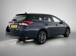 Toyota Auris_Touring_Sports