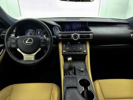 Lexus RC