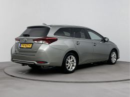 Toyota Auris_Touring_Sports