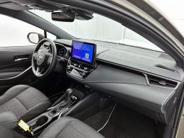 Toyota Corolla_Touring_Sports