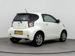 Toyota iQ
