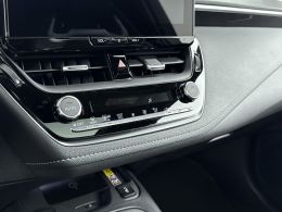 Toyota Corolla_Touring_Sports