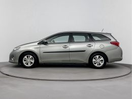 Toyota Auris_Touring_Sports