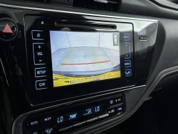 Toyota Auris_Touring_Sports