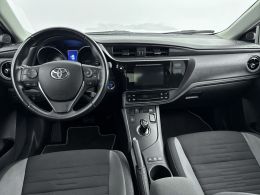 Toyota Auris_Touring_Sports
