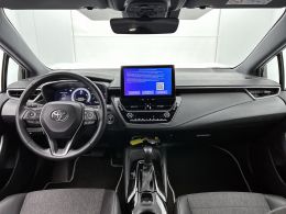 Toyota Corolla_Touring_Sports