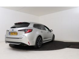 Toyota Corolla_Touring_Sports