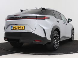 Lexus RZ