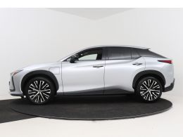 Lexus RZ