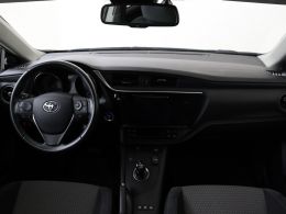 Toyota Auris_Touring_Sports