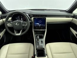 Lexus LBX