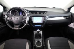 Toyota Avensis_Touring_Sports