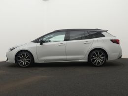 Toyota Corolla_Touring_Sports