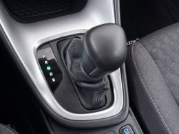 Mazda 2_Hybrid