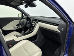 Lexus LBX