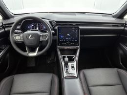 Lexus LBX