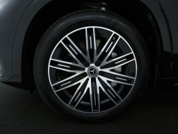 Mercedes-Benz EQS_SUV