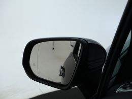 Mercedes-Benz EQS_SUV