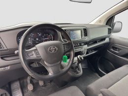 Toyota ProAce_Worker