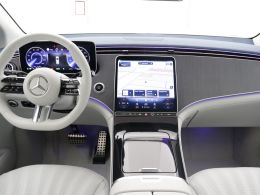 Mercedes-Benz EQE_SUV
