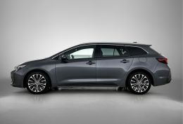 Toyota Corolla_Touring_Sports