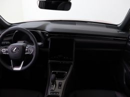 Lexus LBX