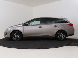 Toyota Auris_Touring_Sports
