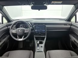 Lexus LBX