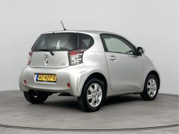 Toyota iQ