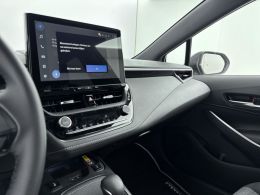 Toyota Corolla_Touring_Sports