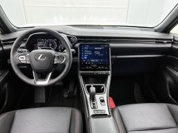 Lexus LBX