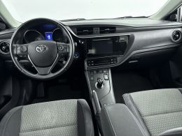 Toyota Auris_Touring_Sports