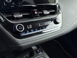 Toyota Corolla_Touring_Sports