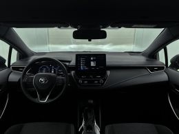 Toyota Corolla_Touring_Sports